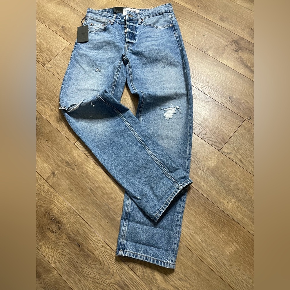 ONLY & SONS Relaxed Fit Light Blue Jeans - Picture 9 of 13